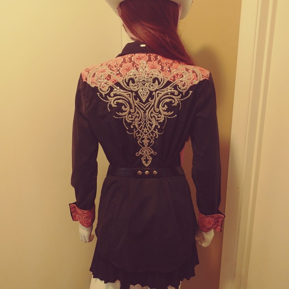 Embroidered Western Style Shirt with Lace and Sequins - Picture 10 of 16